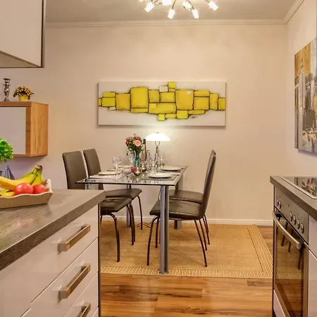 Apartamento Trelleborgallee, 118